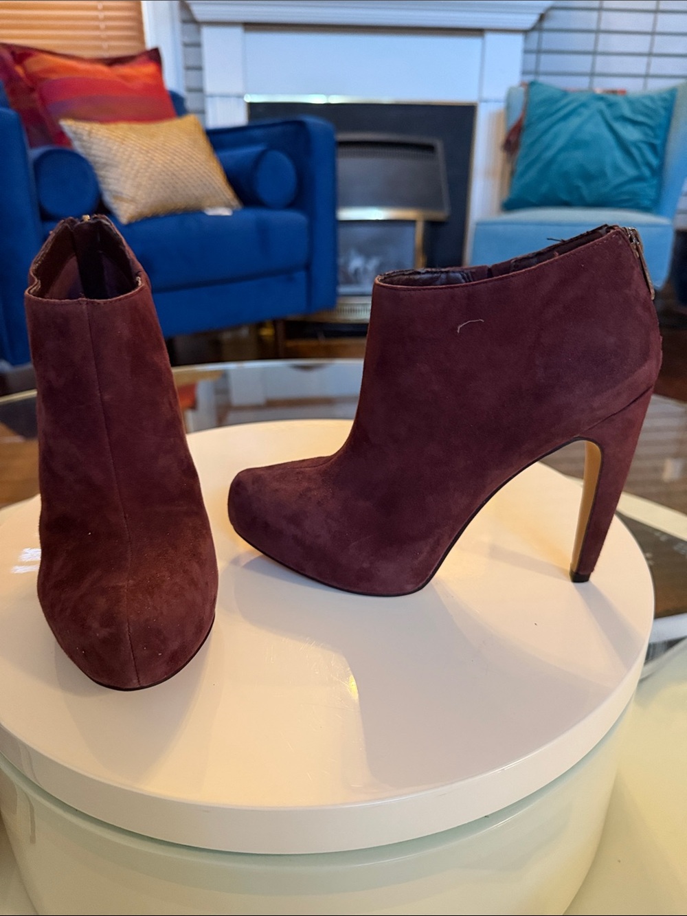 Sam Edelman size 6 Women's Suede Ankle Booties - Wine